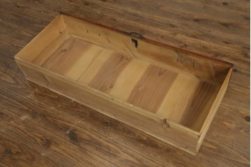 和製アンティーク　上手物!!　美品!!　前面欅(ケヤキ)材　上段玉杢　杢目の美しい二段重ね米沢箪笥(重ね箪笥、和たんす、時代箪笥、衣装箪笥、収納タンス、引き出し)(R-075493)