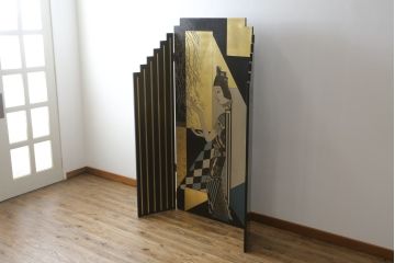 中古　アジアン　異国情緒溢れるデザインが目を惹く三連衝立て(パーテーション、衝い立て、つい立て、間仕切り、折りたたみ、マカオ、韓国、中国)(R-075497)