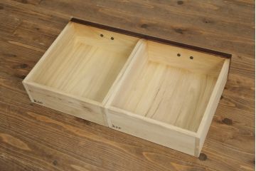 中古　美品　上質な和の空間を演出する水屋箪笥(食器棚、茶箪笥、戸棚、収納棚、キャビネット)(R-075498)