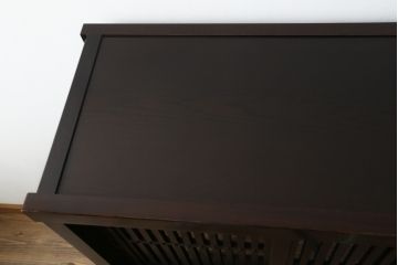 中古　美品　上質な和の空間を演出する水屋箪笥(食器棚、茶箪笥、戸棚、収納棚、キャビネット)(R-075498)