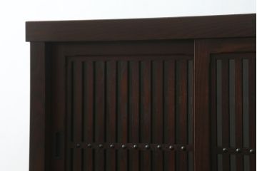 中古　美品　上質な和の空間を演出する水屋箪笥(食器棚、茶箪笥、戸棚、収納棚、キャビネット)(R-075498)