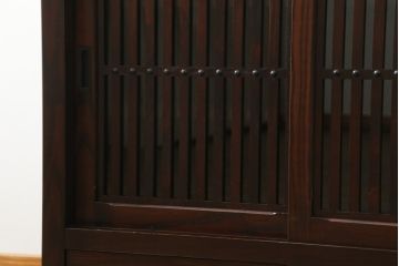 中古　美品　上質な和の空間を演出する水屋箪笥(食器棚、茶箪笥、戸棚、収納棚、キャビネット)(R-075498)