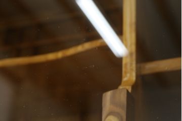 中古　美品!!　タモ材　玉杢　美しい杢目が目を惹く重厚な佇まいが魅力の茶箪笥(茶棚、戸棚、収納棚、飾り棚、キャビネット、食器棚)(定価約60万円)(R-075514)