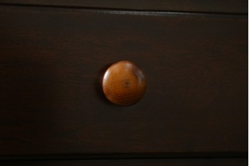 中古　美品　松本民芸家具　クラシカルなダイヤカット型飾り棚　定価推定約135万円　(R-075516)