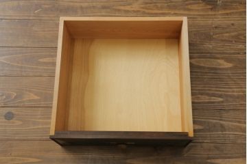 中古　美品　松本民芸家具　特注品　シックで落ち着いた佇まいが魅力的なビューローブックケース(本箱、キャビネット、ワークデスク、ライティングビューロー、ボールフットビューロー、在宅用、在宅ワーク用)(定価約110万円)(R-075517)
