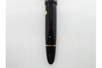 ドイツ　MONTBLANC　モンブラン　マイスターシュテュック　149　14C　585　F　万年筆(MEISTERSTUCK、筆記具、文具、箱付き)(R-075524)