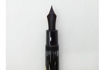 ドイツ　MONTBLANC　モンブラン　マイスターシュテュック　149　14C　585　F　万年筆(MEISTERSTUCK、筆記具、文具、箱付き)(R-075524)
