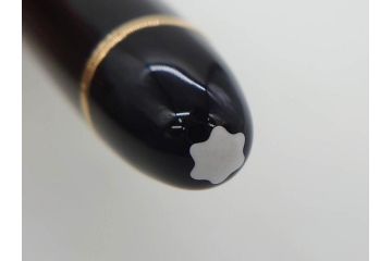 ドイツ　MONTBLANC　モンブラン　マイスターシュテュック　149　14C　585　F　万年筆(MEISTERSTUCK、筆記具、文具、箱付き)(R-075524)