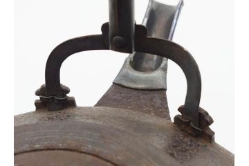 味わい深い雰囲気を醸し出す時代銚子・燗瓶(銀口、彫金銀取っ手、酒器、鉄製、鉄瓶、銀細工摘み)(R-075525)