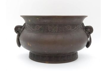 明治期　大明宣徳年製　鳳凰　紋双龍耳　古銅　重厚感ある佇まいと洗練されたデザインが素敵な火鉢(手あぶり、鉢カバー)(R-075526)