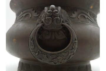 明治期　大明宣徳年製　鳳凰　紋双龍耳　古銅　重厚感ある佇まいと洗練されたデザインが素敵な火鉢(手あぶり、鉢カバー)(R-075526)