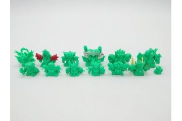 昭和レトロ　当時物　BANDAI　バンダイ　SDガンダム　F・Bコレクション　武器　パーツ　ガン消しなどまとめて129個セット(GUNDAM、消しゴム、ガシャポン、フィギュア、おもちゃ、オモチャ、玩具)(R-075527)