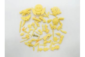 昭和レトロ　当時物　BANDAI　バンダイ　SDガンダム　F・Bコレクション　武器　パーツ　ガン消しなどまとめて129個セット(GUNDAM、消しゴム、ガシャポン、フィギュア、おもちゃ、オモチャ、玩具)(R-075527)