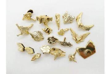 昭和レトロ　当時物　BANDAI　バンダイ　SDガンダム　F・Bコレクション　武器　パーツ　ガン消しなどまとめて129個セット(GUNDAM、消しゴム、ガシャポン、フィギュア、おもちゃ、オモチャ、玩具)(R-075527)