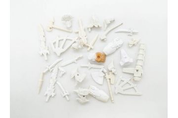 昭和レトロ　当時物　BANDAI　バンダイ　SDガンダム　F・Bコレクション　武器　パーツ　ガン消しなどまとめて129個セット(GUNDAM、消しゴム、ガシャポン、フィギュア、おもちゃ、オモチャ、玩具)(R-075527)