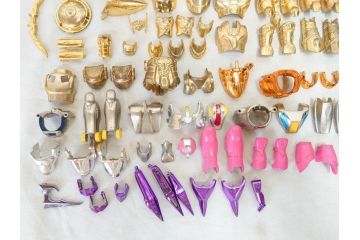 当時物　BANDAI　バンダイ　聖闘士星矢　セイントセイヤ　SAINT SEIYA　聖衣(クロス)　ペガサスクロス　サジタリアスクロス　ライブラクロス　ランドセイントクロス　ドラゴンクロス　アルファローブ　シードラゴンスケイル　スカイセイントクロス　フィギュア　おもちゃなどまとめてセット(日本漫画、玩具、オモチャ、人形)(R-075529)