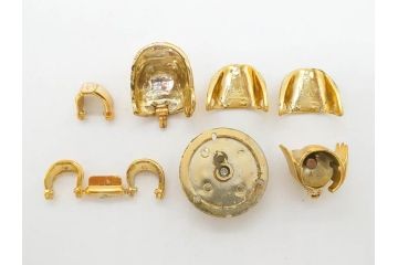 当時物　BANDAI　バンダイ　聖闘士星矢　セイントセイヤ　SAINT SEIYA　聖衣(クロス)　ペガサスクロス　サジタリアスクロス　ライブラクロス　ランドセイントクロス　ドラゴンクロス　アルファローブ　シードラゴンスケイル　スカイセイントクロス　フィギュア　おもちゃなどまとめてセット(日本漫画、玩具、オモチャ、人形)(R-075529)