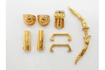 当時物　BANDAI　バンダイ　聖闘士星矢　セイントセイヤ　SAINT SEIYA　聖衣(クロス)　ペガサスクロス　サジタリアスクロス　ライブラクロス　ランドセイントクロス　ドラゴンクロス　アルファローブ　シードラゴンスケイル　スカイセイントクロス　フィギュア　おもちゃなどまとめてセット(日本漫画、玩具、オモチャ、人形)(R-075529)