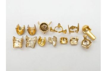 当時物　BANDAI　バンダイ　聖闘士星矢　セイントセイヤ　SAINT SEIYA　聖衣(クロス)　ペガサスクロス　サジタリアスクロス　ライブラクロス　ランドセイントクロス　ドラゴンクロス　アルファローブ　シードラゴンスケイル　スカイセイントクロス　フィギュア　おもちゃなどまとめてセット(日本漫画、玩具、オモチャ、人形)(R-075529)