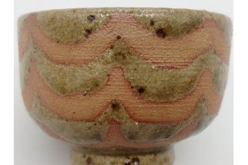 Gerd Knapper　ゲルト クナッパー　細やかな意匠が施された品のある佇まいが美しい水滴&ぐい呑み(書道具、酒器、和食器、共箱付き)(R-075534)