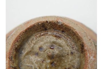 Gerd Knapper　ゲルト クナッパー　細やかな意匠が施された品のある佇まいが美しい水滴&ぐい呑み(書道具、酒器、和食器、共箱付き)(R-075534)