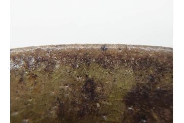 真作　陶芸家　加守田章二　上品な艶と濃淡の色合いが美しい灰釉鉢(和食器、和皿、共箱付き)(R-075535)