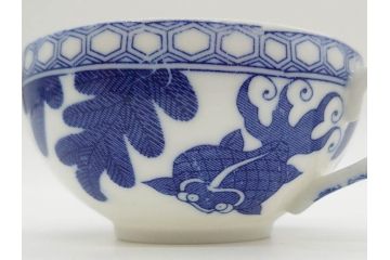 昭和レトロ　明治〜大正　透かし芸者　海外輸出品　燕　桜　エッグシェル　egg shell　カップ&ソーサー9客セット(ツバメ、サクラ、金魚、MADE IN OCCUPIED JAPAN(占領下の日本製)、オキュパイド ジャパン、卵殻手、洋食器)(R-075536)