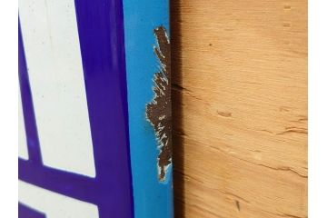 昭和レトロ　ヨコハマゴムのフンムキホース　ほっとする懐かしさを感じるホーロー看板(琺瑯、広告、ディスプレイ、企業看板)(R-075538)