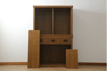 中古　美品　ニレ材　上質な和の空間を演出する二段重ね水屋箪笥(食器棚、茶箪笥、キャビネット、収納棚、戸棚)(R-075552)