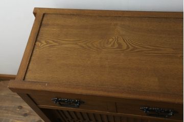中古　美品　ニレ材　上質な和の空間を演出する水屋箪笥サイドボード(サイドキャビネット、収納棚、戸棚、食器棚、茶箪笥)(R-075554)