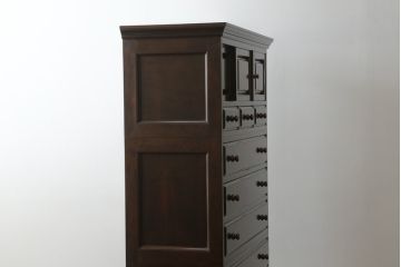 中古　美品　松本民芸家具　A型和タンス　シックな佇まいが魅力的!! 和と洋どちらの空間にも取り入れやすい重ね箪笥(引き出し、チェスト、収納箪笥、衣装箪笥、整理箪笥)(定価約82万円)(R-075555)