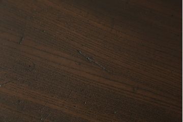 和製アンティーク　重厚!!　ぶ厚い総欅(ケヤキ)材の1枚板が魅力的な作業台(裁ち板、テレビ台、飾り台、ローテーブル、センターテーブル、リビングテーブル)(R-075559)