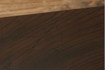 和製アンティーク　重厚!!　ぶ厚い総欅(ケヤキ)材の1枚板が魅力的な作業台(裁ち板、テレビ台、飾り台、ローテーブル、センターテーブル、リビングテーブル)(R-075559)