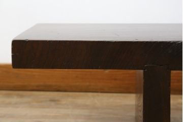 和製アンティーク　重厚!!　ぶ厚い総欅(ケヤキ)材の1枚板が魅力的な作業台(裁ち板、テレビ台、飾り台、ローテーブル、センターテーブル、リビングテーブル)(R-075559)