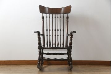 中古　美品　希少な廃番品　松本民芸家具　木の味わいと職人の技が楽しめる304F型ロッキングチェア(板座チェア、アームチェア、イス、揺り椅子)(R-075561)
