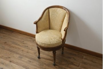 中古　DREXEL HERITAGE(ドレクセルヘリテイジ)　品のある佇まいが魅力的な回転チェア(アームチェア、デスクチェア、回転椅子、一人掛けソファ、1人掛けソファ、1Pソファ、椅子、イス)(R-075562)
