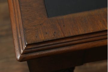 中古　美品　激レアモデル　DREXEL HERITAGE(ドレクセルヘリテイジ)　Covington Park Collection(コヴィントンパークコレクション)　マホガニー材　高級感溢れる佇まいが目を惹くレザートップデスク(テーブル、ワークデスク、平机、机、在宅用、在宅ワーク用)(R-075576)