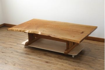 和製ビンテージ　総欅(ケヤキ)材　天板一枚板　自然な木の風合いを楽しめるローテーブル(座卓、センターテーブル、リビングテーブル、ヴィンテージ)(R-075578)