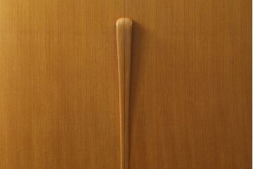 中古　高級品!!　松創(マツソウ)　木匠　稲垣練三郎作　明るい木の色味が空間を彩るワードローブ(洋服タンス、衣裳箪笥、収納棚)(定価約180万円)(R-075584)