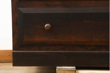 中古　美品　松本民芸家具　D型整理タンス　和洋どちらにも馴染む上品な佇まいのチェスト(整理タンス、洋服タンス、引き出し)(定価約38万円)(R-075605)