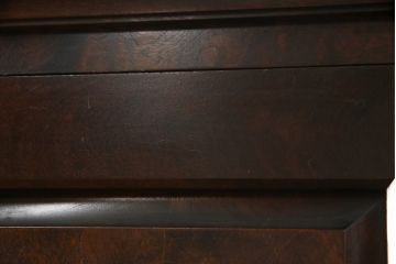 中古　北海道民芸家具　深い木の色味が味わい深いシンプルなデザインのワードローブ(洋服タンス、衣装タンス、キャビネット、収納棚)(R-075607)