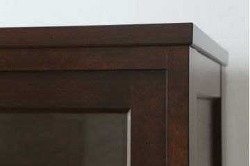 中古　美品　松本民芸家具　高山デザイン　落ち着きのある佇まいが魅力的なT型食器棚(戸棚、収納棚、キャビネット)(定価約66万円)(R-075610)