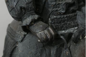 置いてあるだけで存在感がある!堂々とした雰囲気の大きな武将のブロンズ像(酒井忠次?、楠木正成?、置物、オブジェ、店舗什器、ディスプレイ)(R-075611)