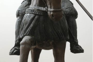 置いてあるだけで存在感がある!堂々とした雰囲気の大きな武将のブロンズ像(酒井忠次?、楠木正成?、置物、オブジェ、店舗什器、ディスプレイ)(R-075611)