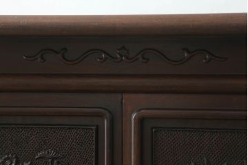 和製ビンテージ　総シタン材　落ち着いた佇まいと凝った意匠が素敵な茶棚(違い棚、飾り棚、収納棚、戸棚、ヴィンテージ)(R-075612)