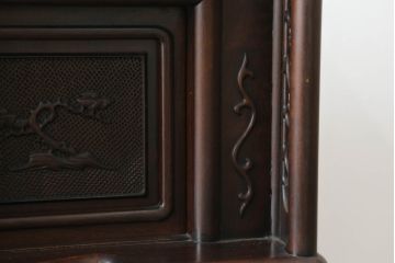 和製ビンテージ　総シタン材　落ち着いた佇まいと凝った意匠が素敵な茶棚(違い棚、飾り棚、収納棚、戸棚、ヴィンテージ)(R-075612)