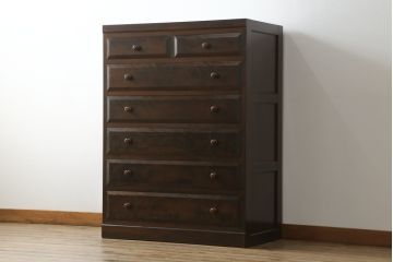中古　美品　松本民芸家具　D型整理タンス　和洋どちらにも馴染む上品な佇まいのチェスト(整理タンス、洋服タンス、引き出し)(定価約38万円)(R-075613)