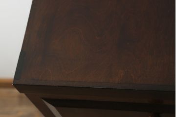 中古　美品　松本民芸家具　D型整理タンス　和洋どちらにも馴染む上品な佇まいのチェスト(整理タンス、洋服タンス、引き出し)(定価約38万円)(R-075613)