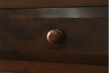 中古　美品　松本民芸家具　D型整理タンス　和洋どちらにも馴染む上品な佇まいのチェスト(整理タンス、洋服タンス、引き出し)(定価約38万円)(R-075613)