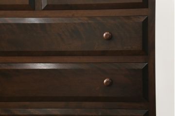 中古　美品　松本民芸家具　D型整理タンス　和洋どちらにも馴染む上品な佇まいのチェスト(整理タンス、洋服タンス、引き出し)(定価約38万円)(R-075613)